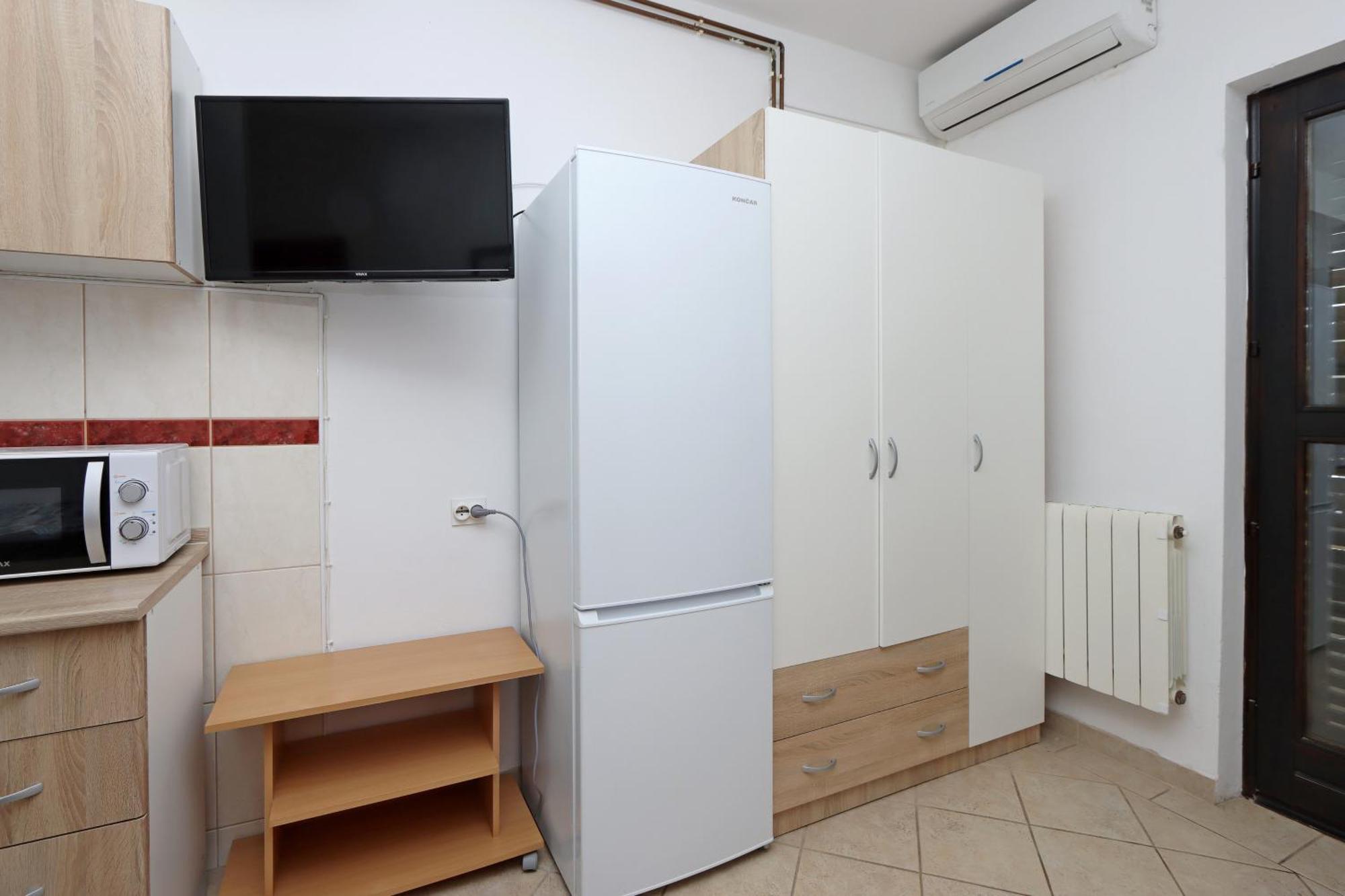 Apartments With A Parking Space Pag - 18345 パグ 部屋 写真